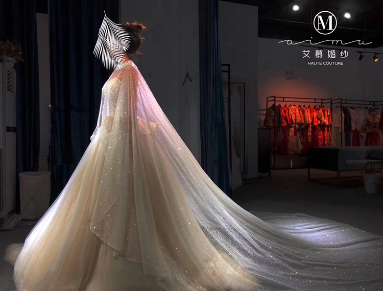 艾慕婚纱礼服馆