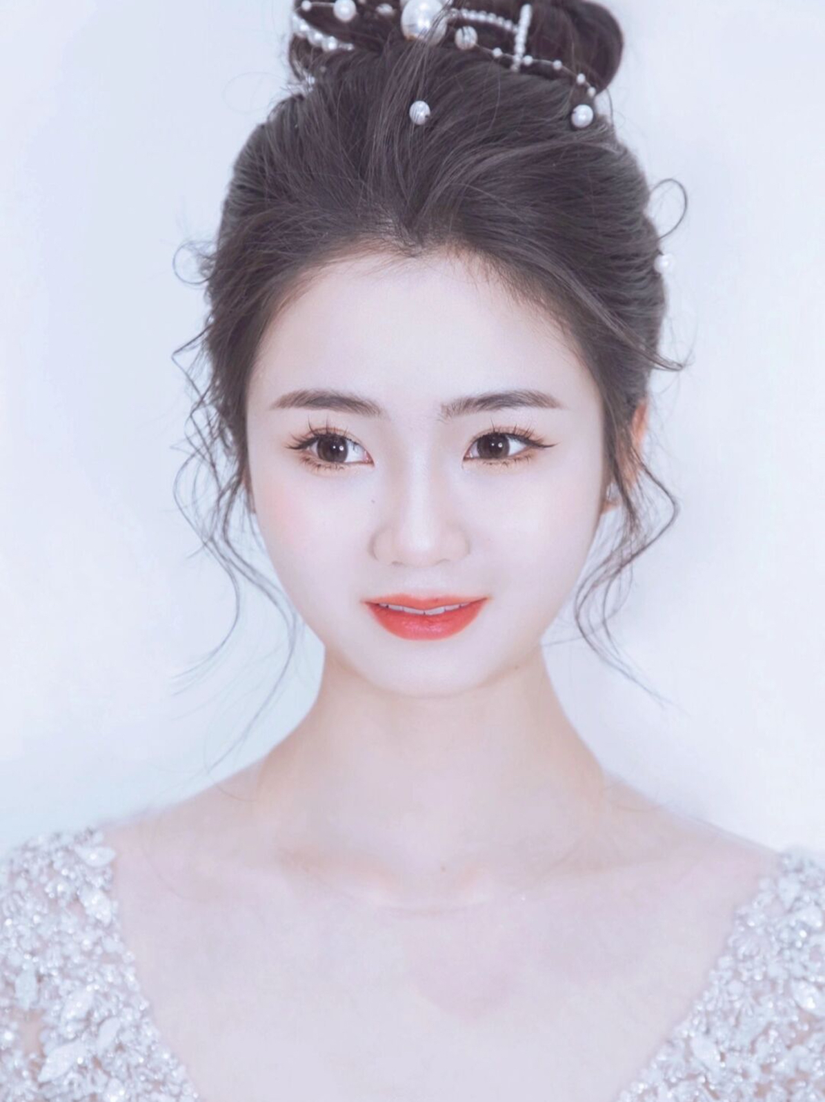 创始人早上到午宴新娘跟妆+妈妈妆