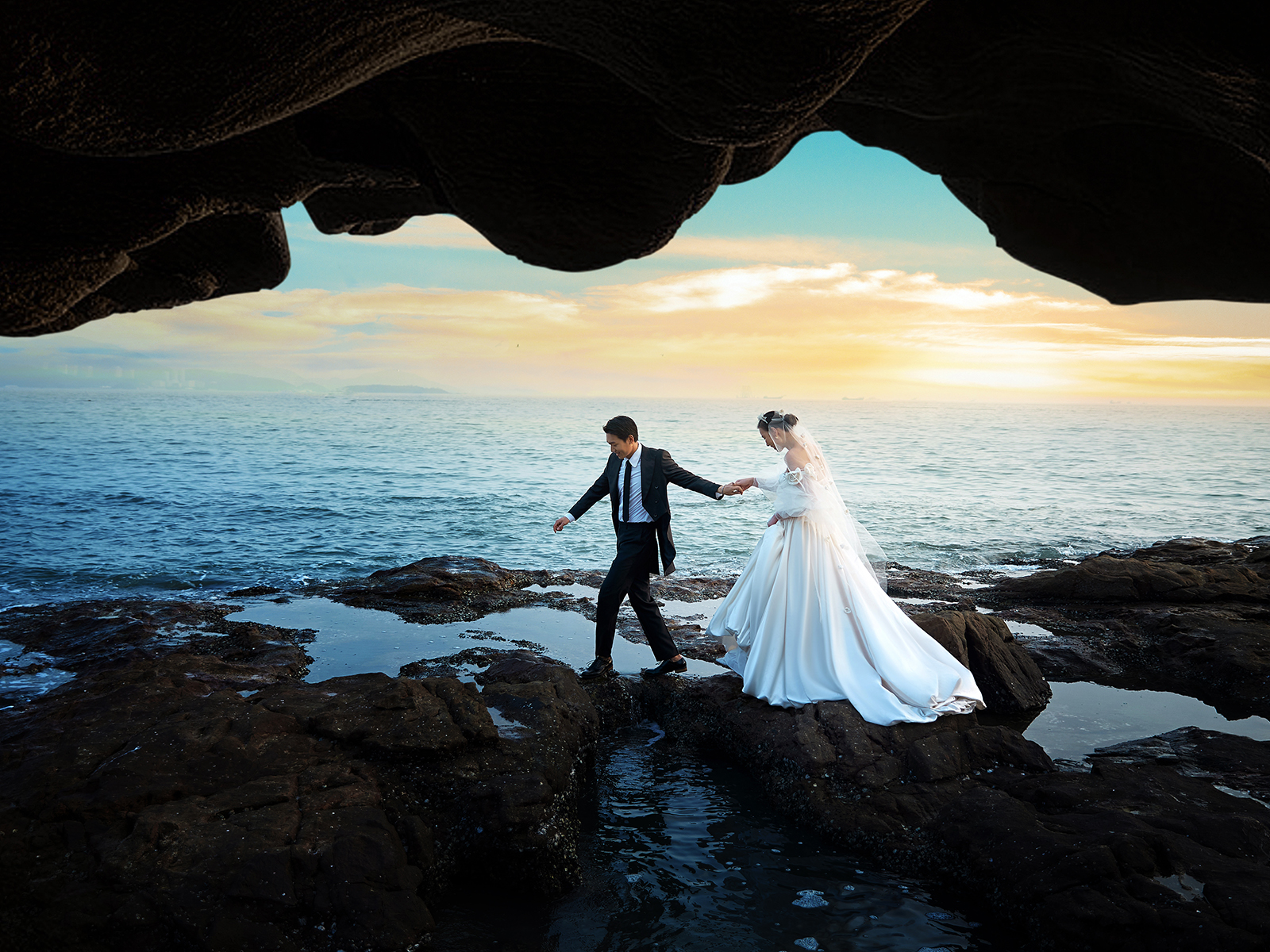海景多线路任选/高定婚纱照拍摄/轻奢婚纱一价全包