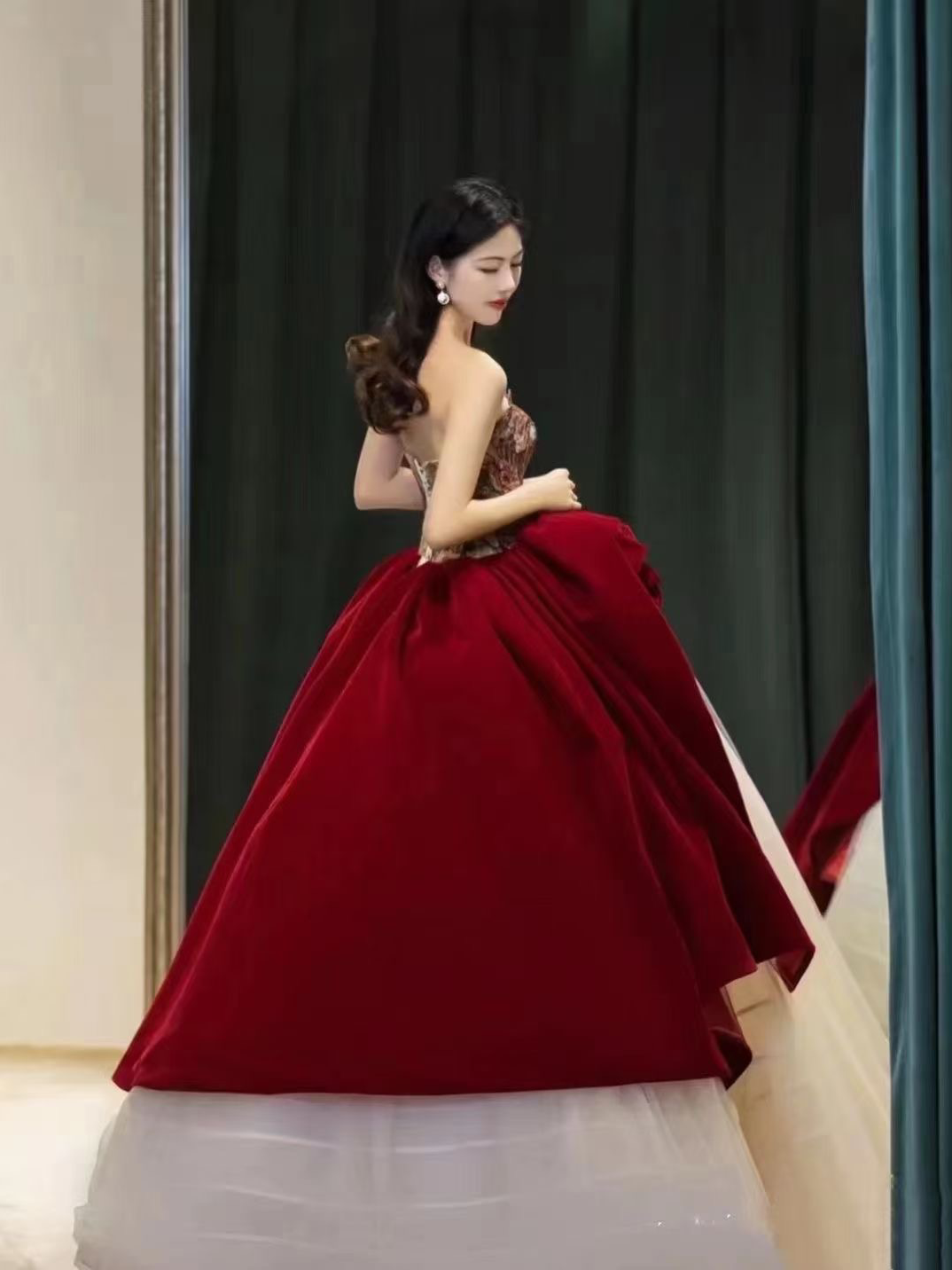 #颖小姐BRIDAL  ｜礼服