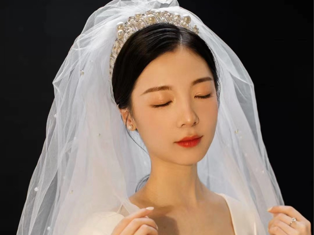 总监化妆师全天跟妆+妈妈妆+伴娘妆+免费试纱试妆