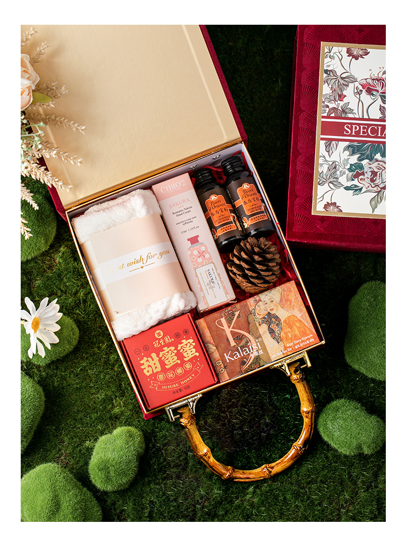 【婚礼纪推荐】神秘花园竹节手提箱中式伴手礼