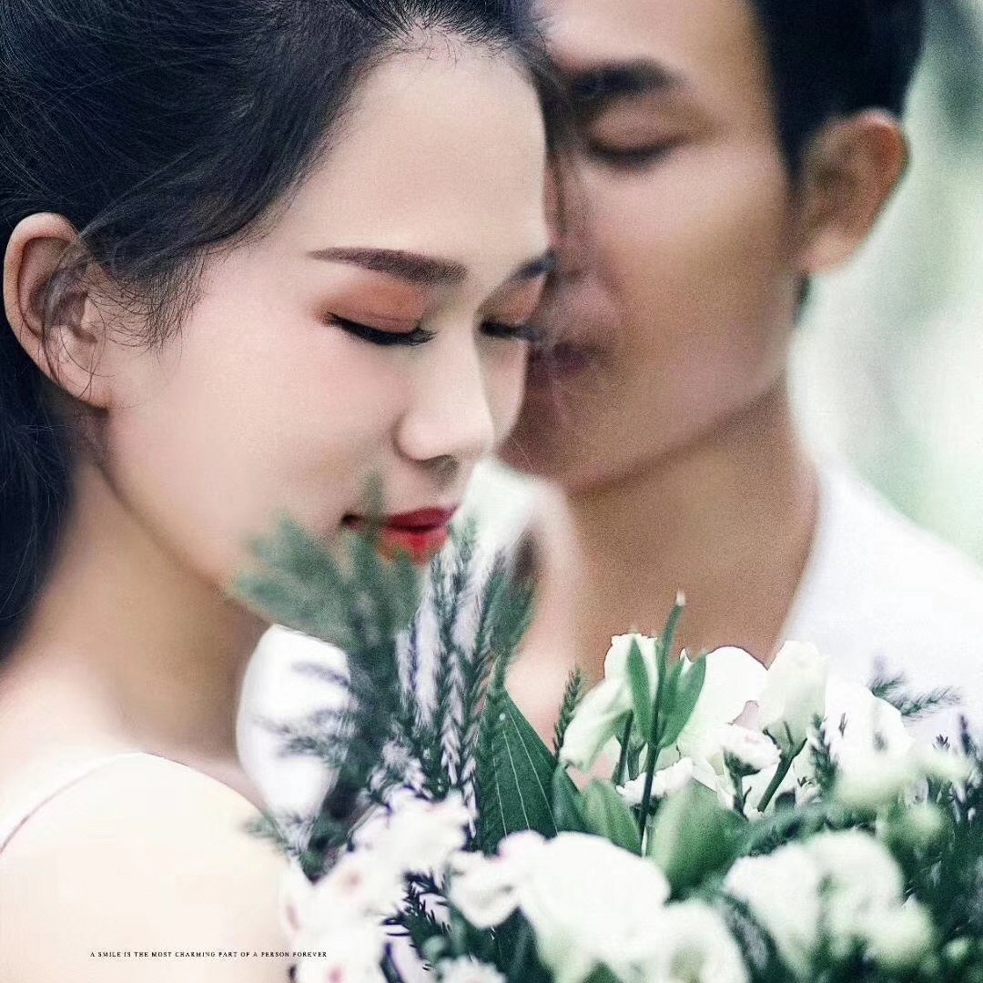 大理V8视觉摄影工作室