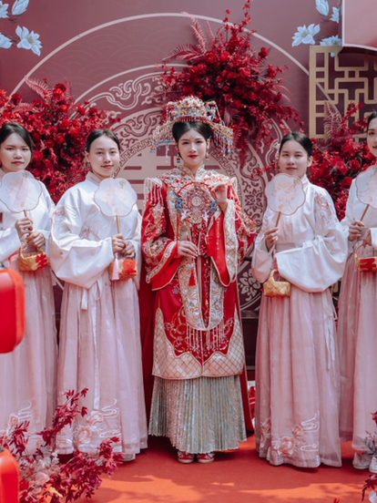 新娘造型 邀大家欣赏千金感十足的妆造 肤白胜雪