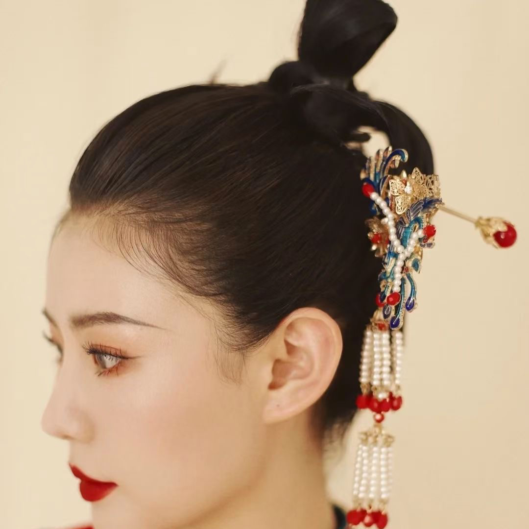 郑州晓羽化妆造型新娘跟妆资深化妆师送妈妈妆