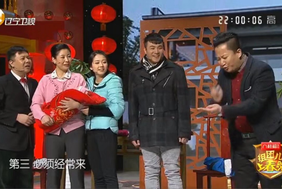 主持人高翔