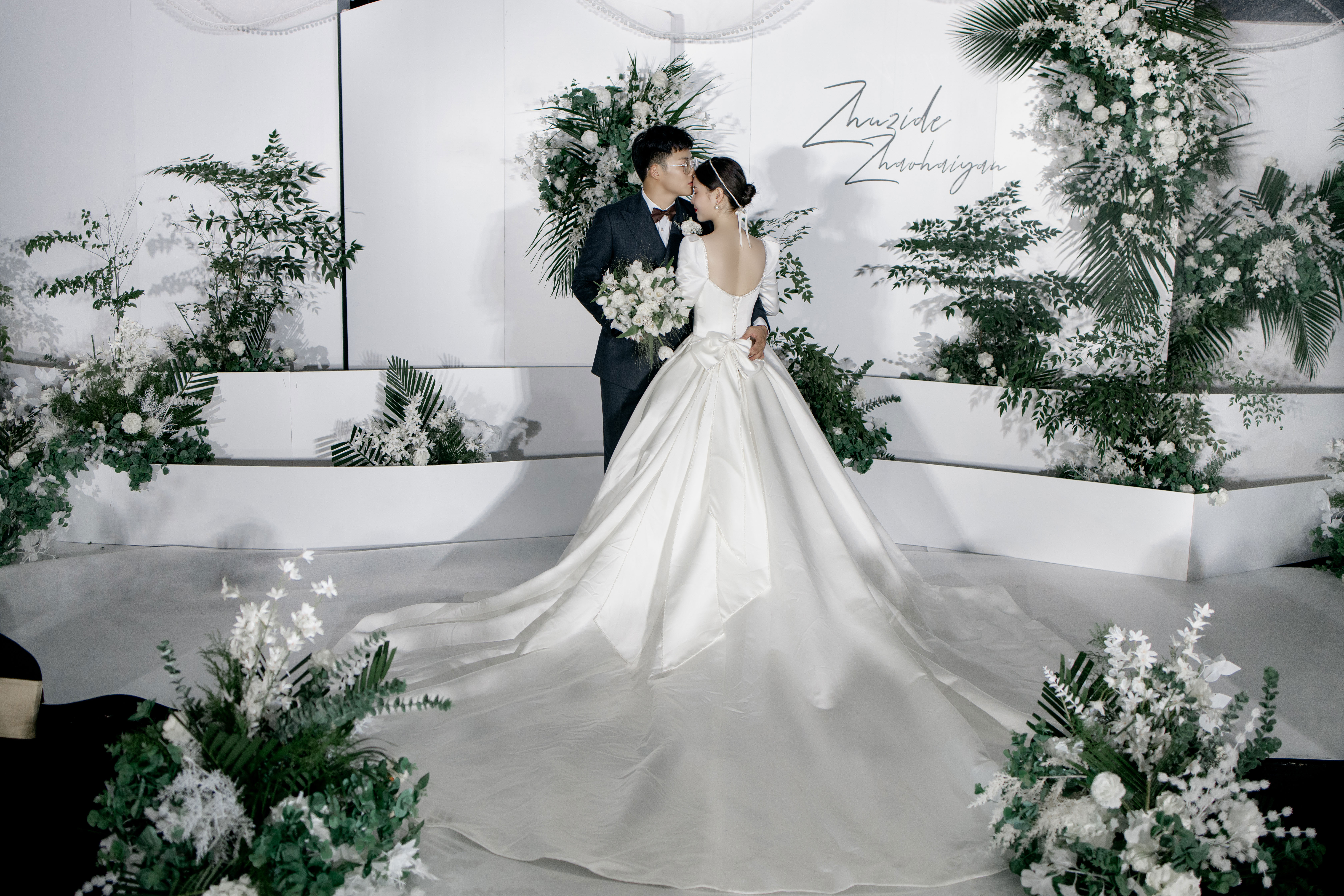 室内韩式婚礼摄影