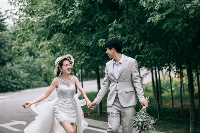 法兰婚纱_法兰连接图片(2)