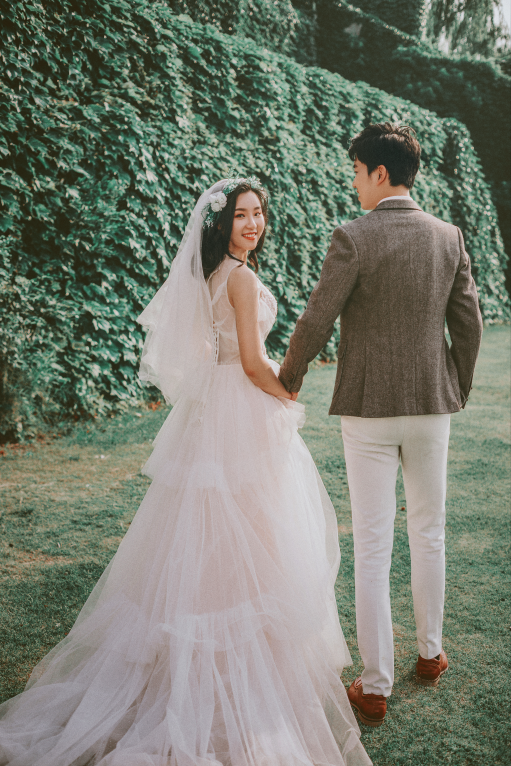 米兰新娘婚纱摄影_米兰婚纱摄影店图片