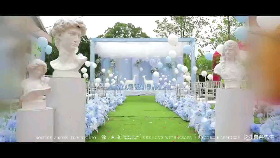 跟天空很配的淡蓝色婚礼《仅需9800》包两大金刚