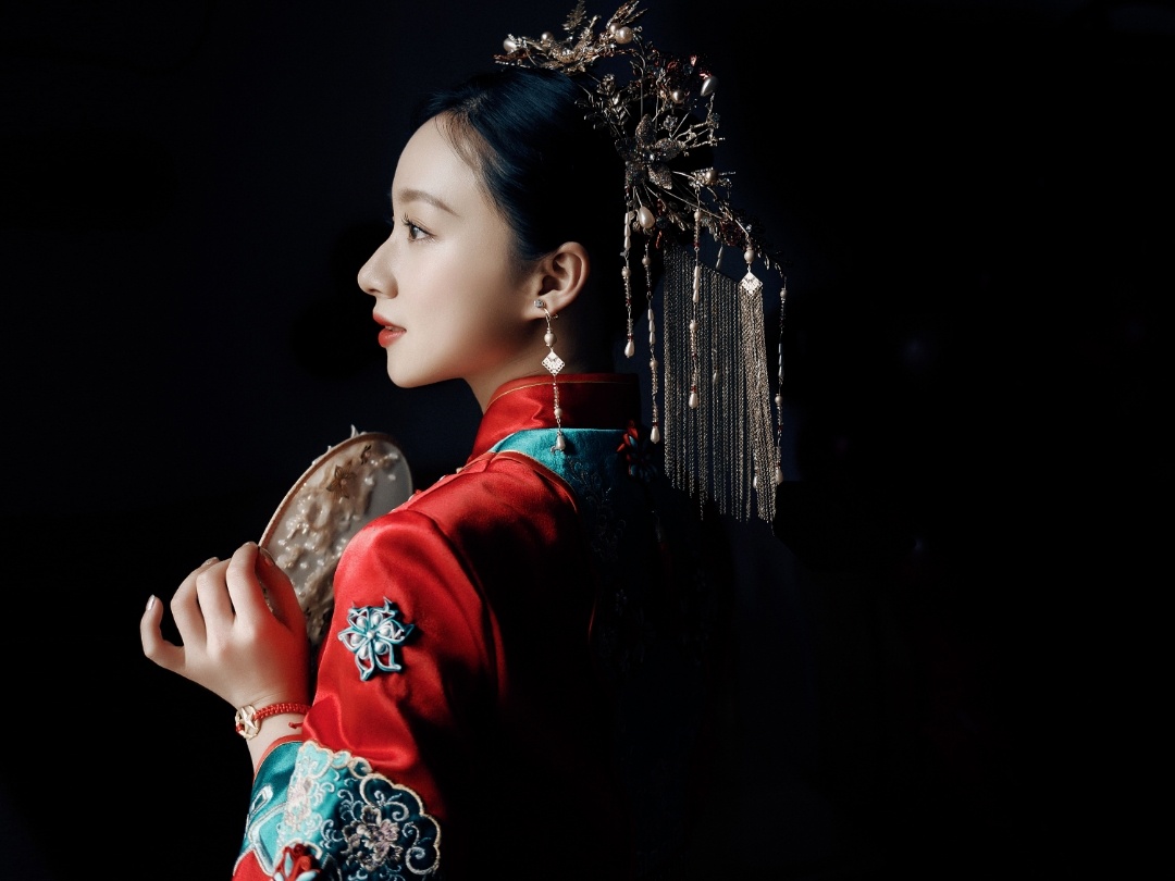 资深化妆师全天跟妆+妈妈妆+伴娘妆