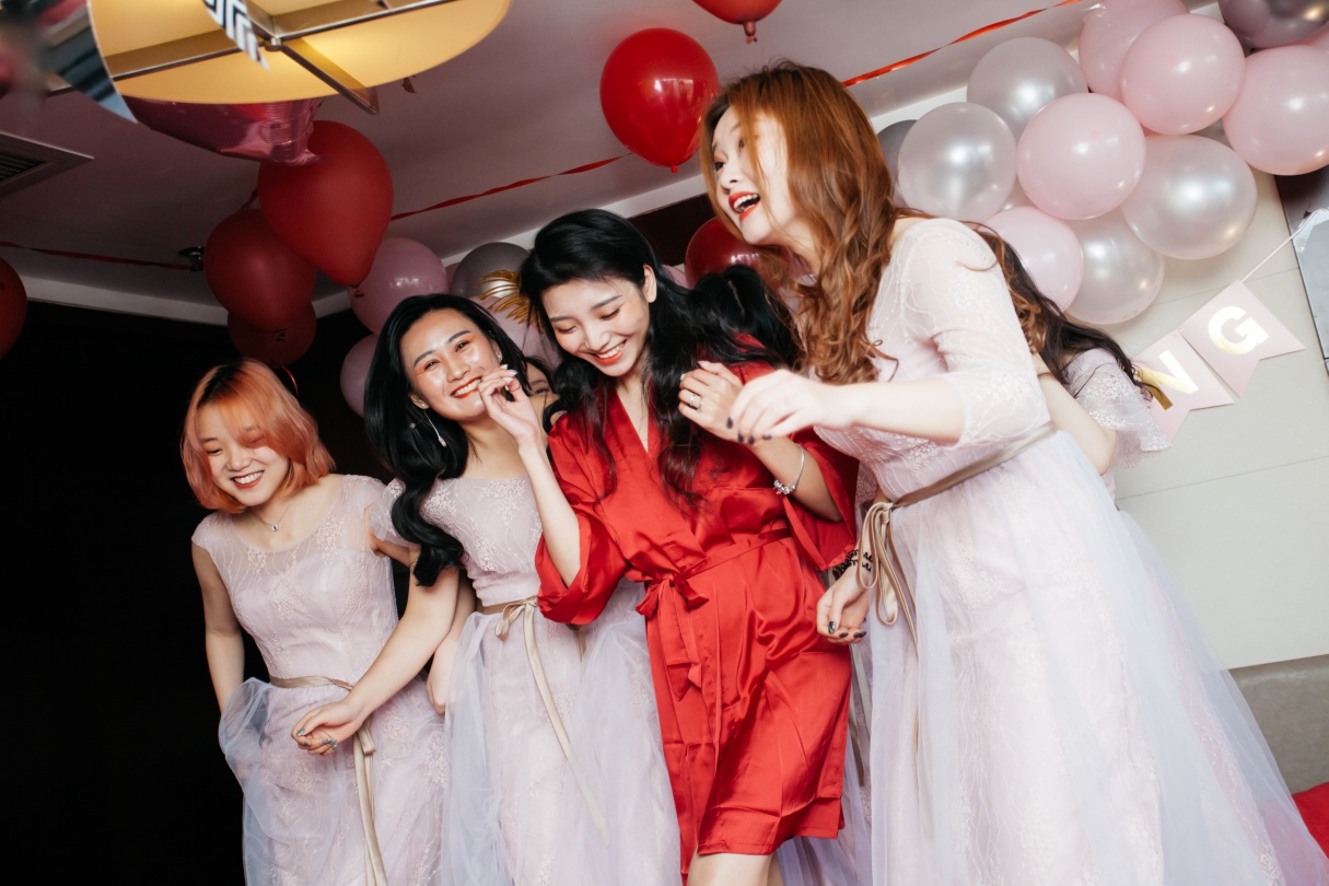大婚3套不留遗憾，选婚纱跟妆这点太重要！