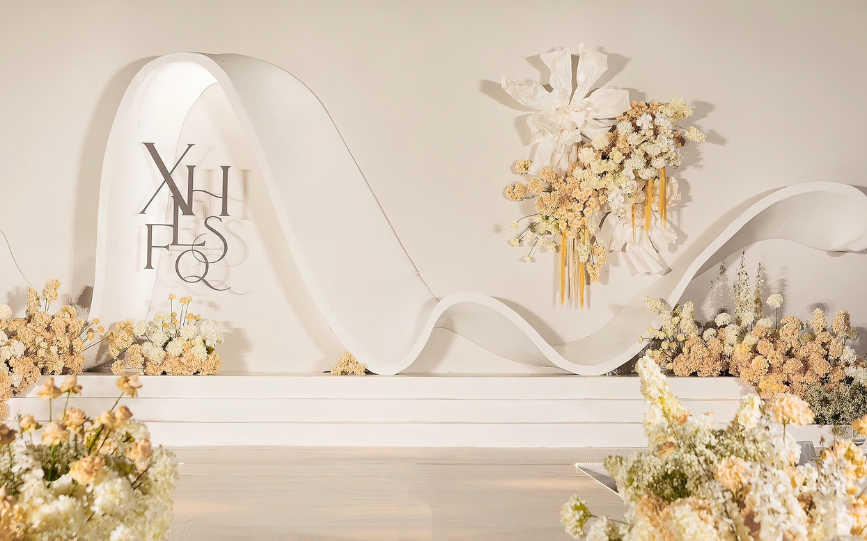 小预算大浪漫💒无吊顶香槟色极简婚礼