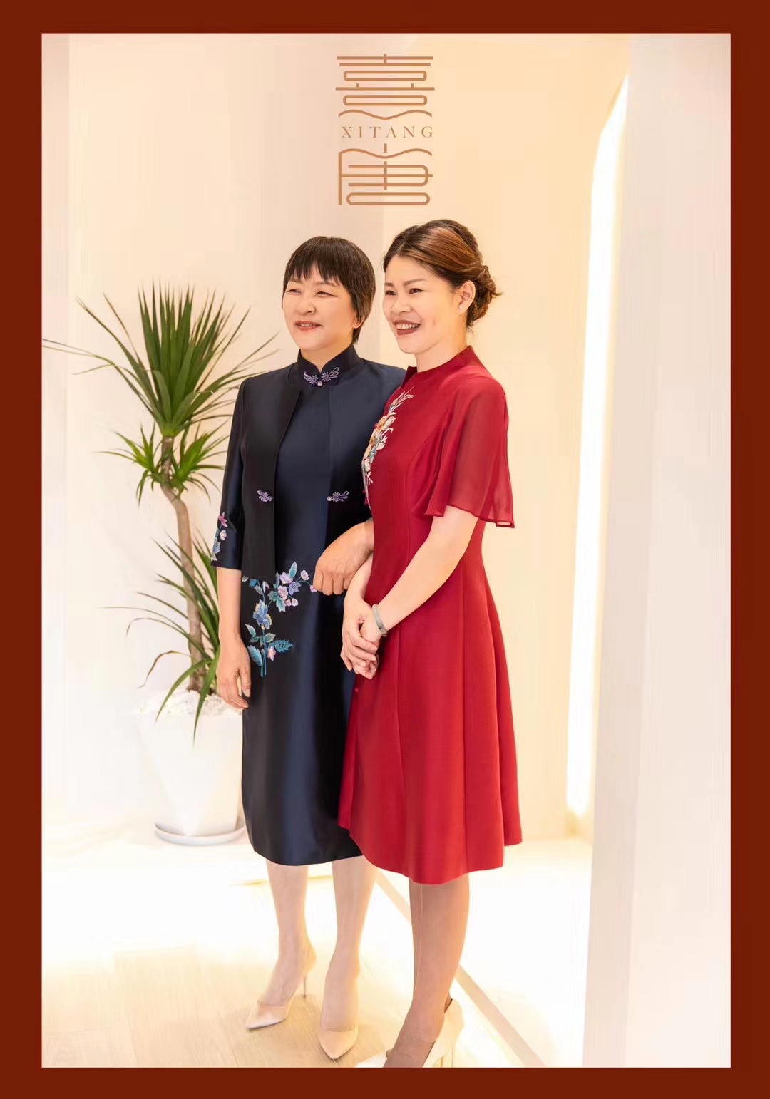 妈妈和婆婆的婚礼华服