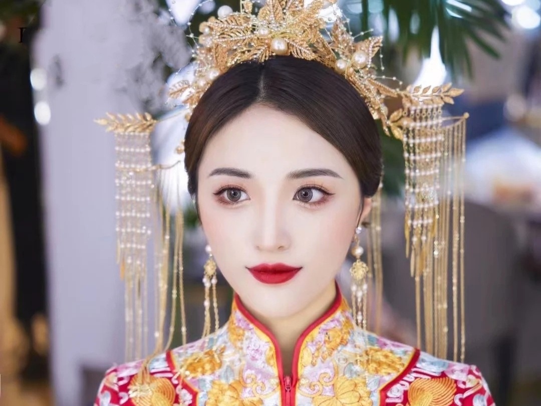 韩式复古造型首席老师全天精致跟妆