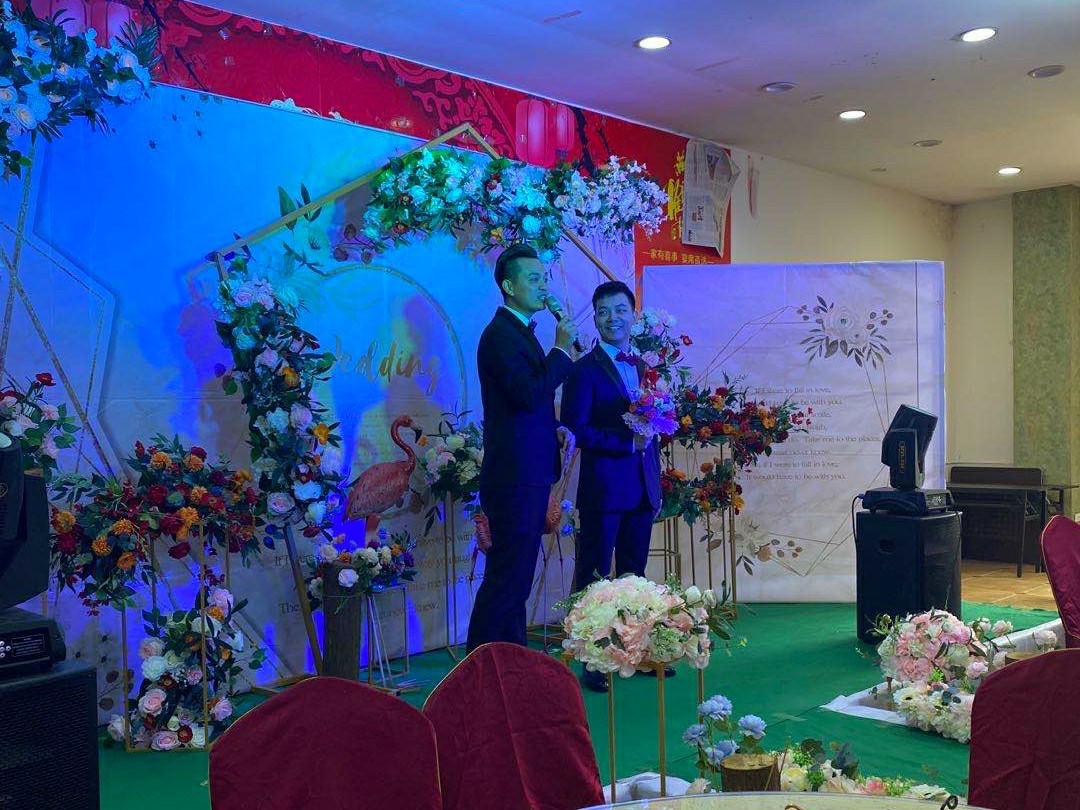 风趣幽默主持人，完美婚礼