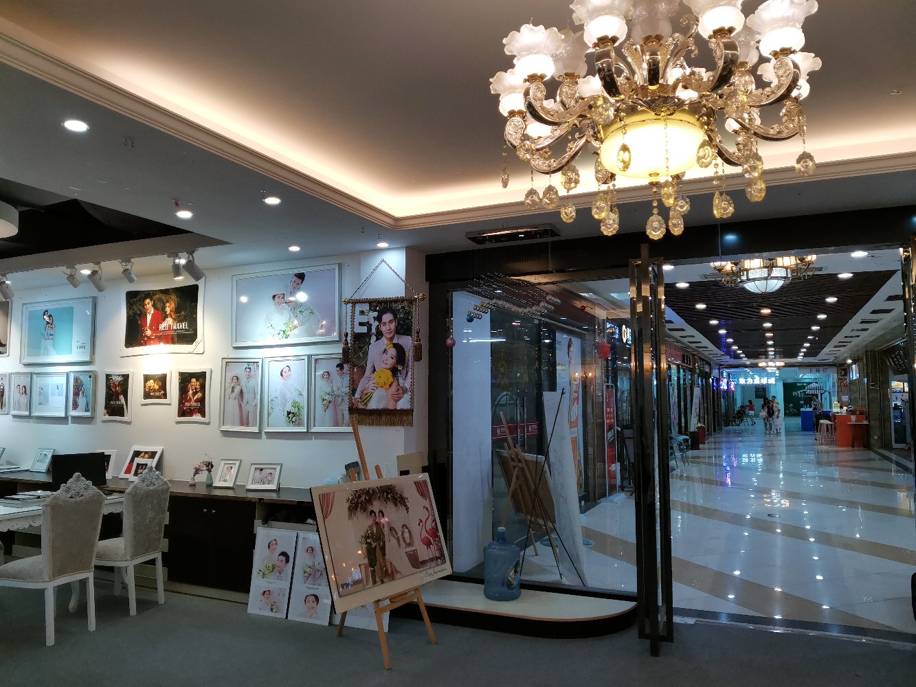 惠州市仲恺高新区芭莎秀婚纱摄影店