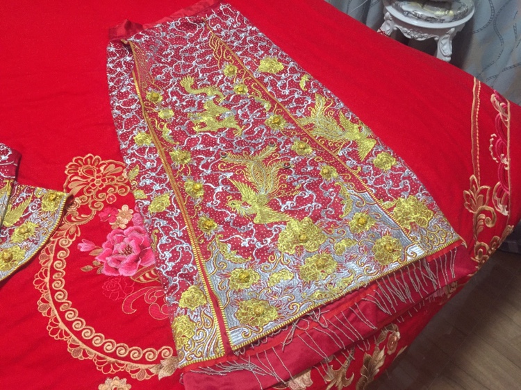  出售婚伞～38包邮
