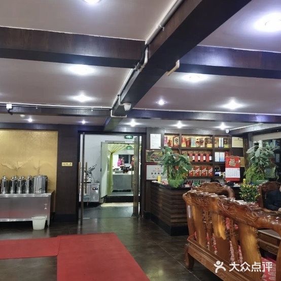 聚华祥(保利店)