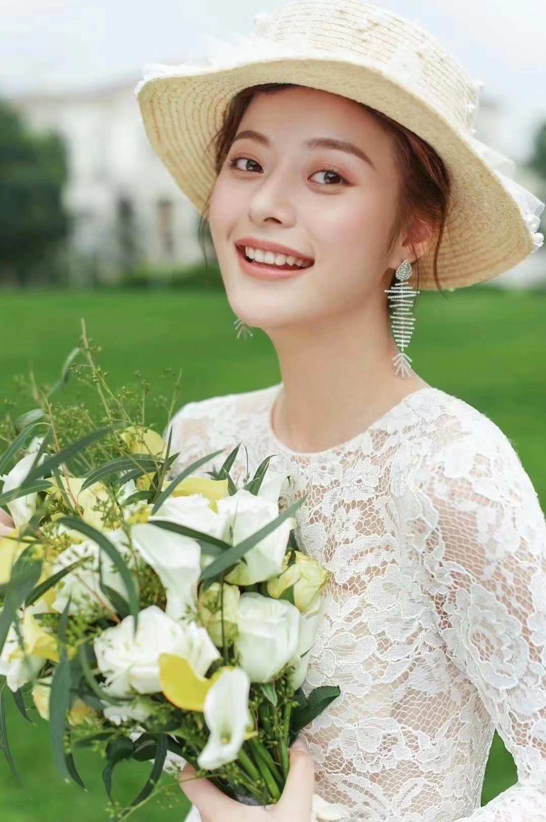 秋天里的美景美照 ✅ ​​​

你拥有了嘛[嘿哈][吃瓜][耶]