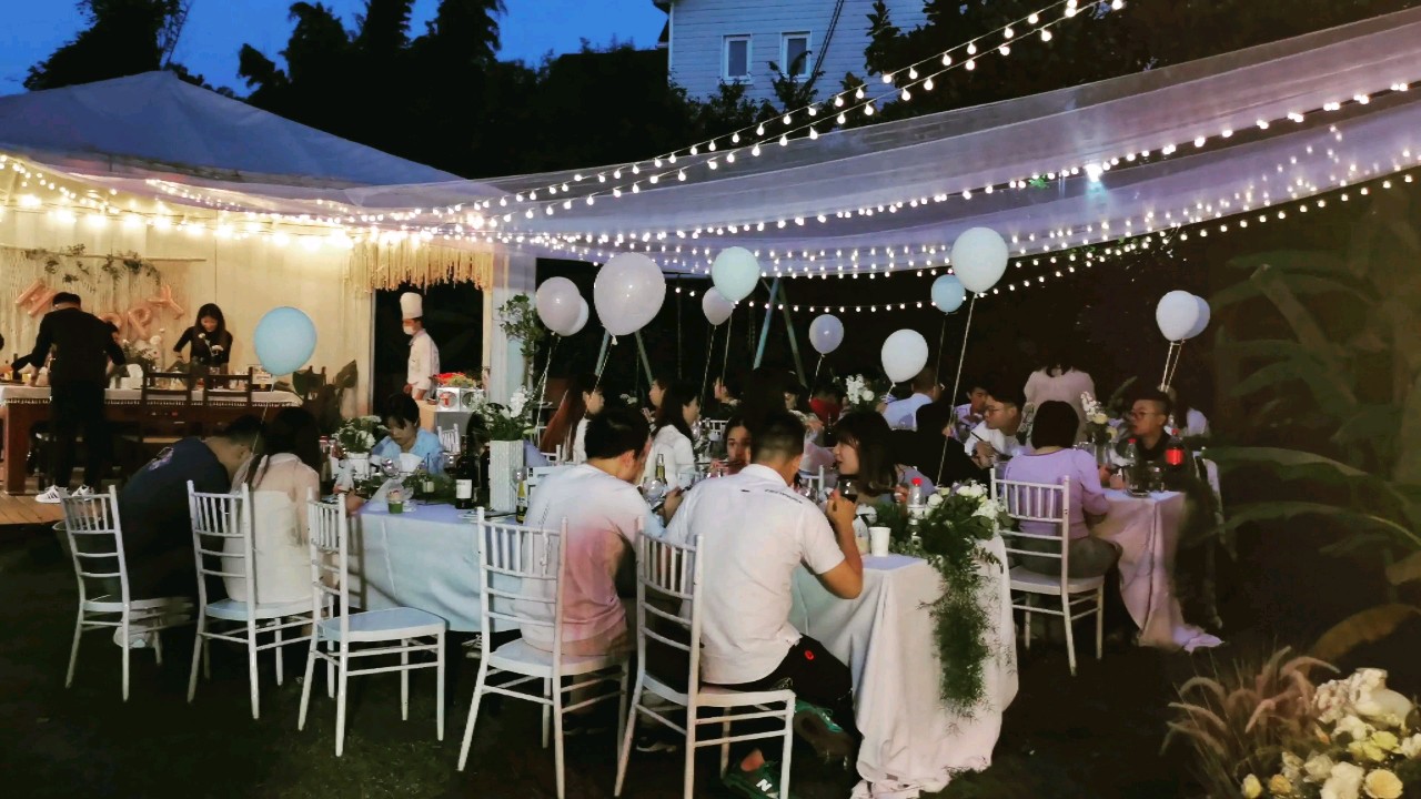 【7年主持经验，90后婚礼主持】