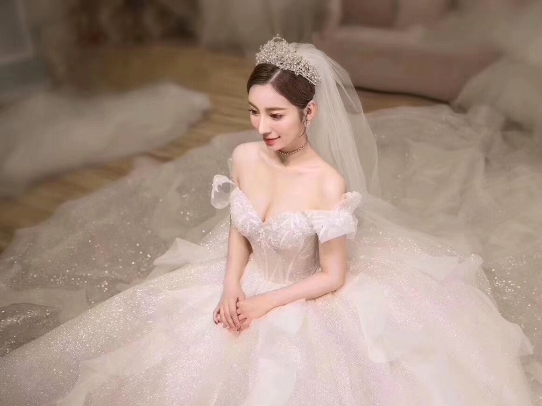 【女神必备妆容】～仪式主纱造型3套首席全程跟妆