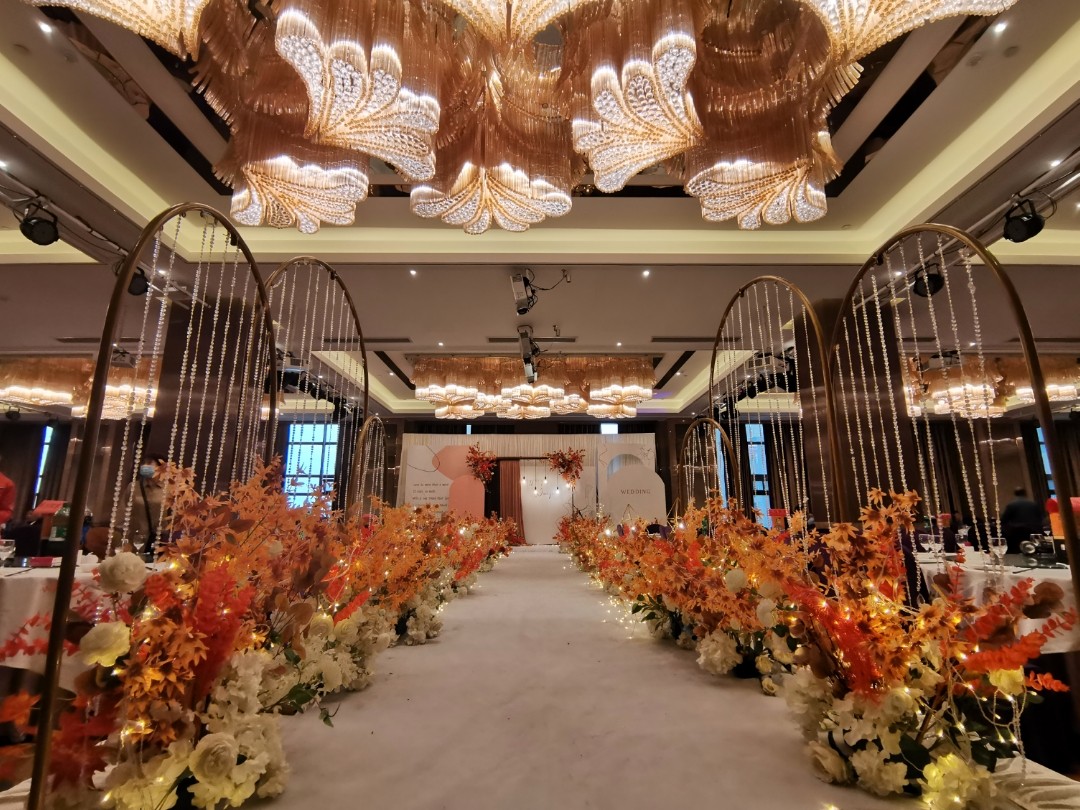 婚礼主持风格：轻松幽默、浪漫走心