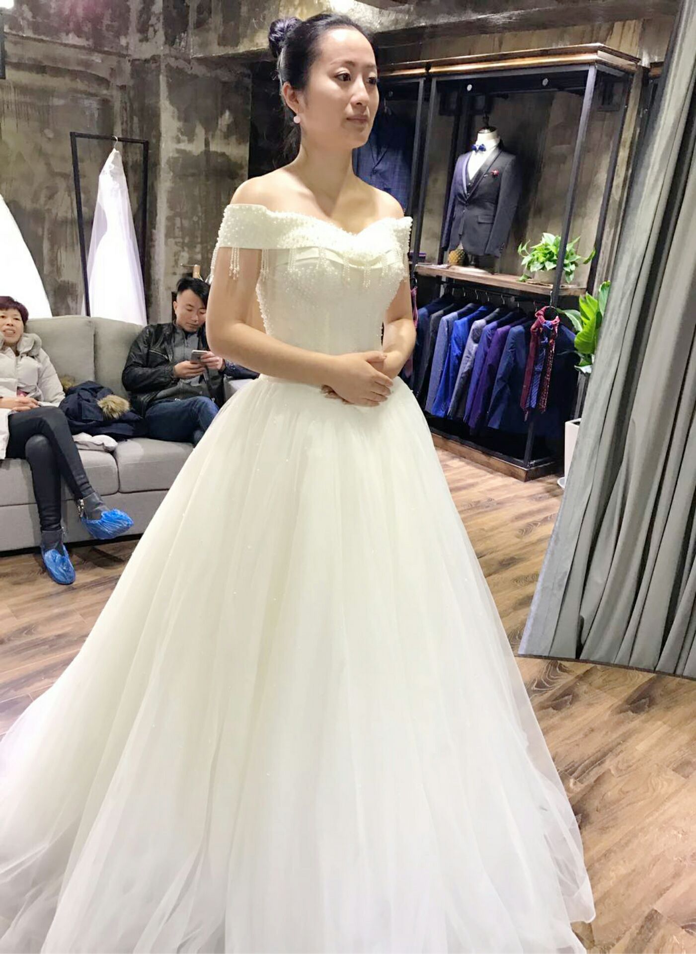 婚纱嫁衣馆_公主嫁衣婚纱礼服馆