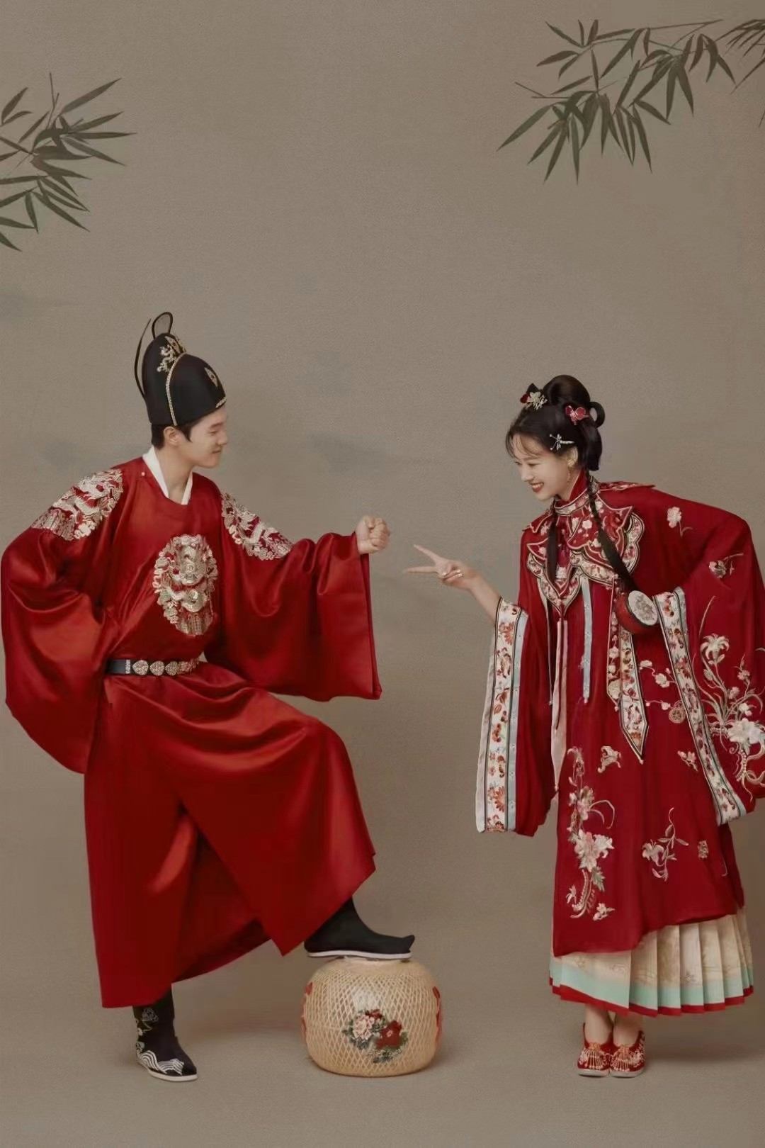 新中式婚纱照主题风