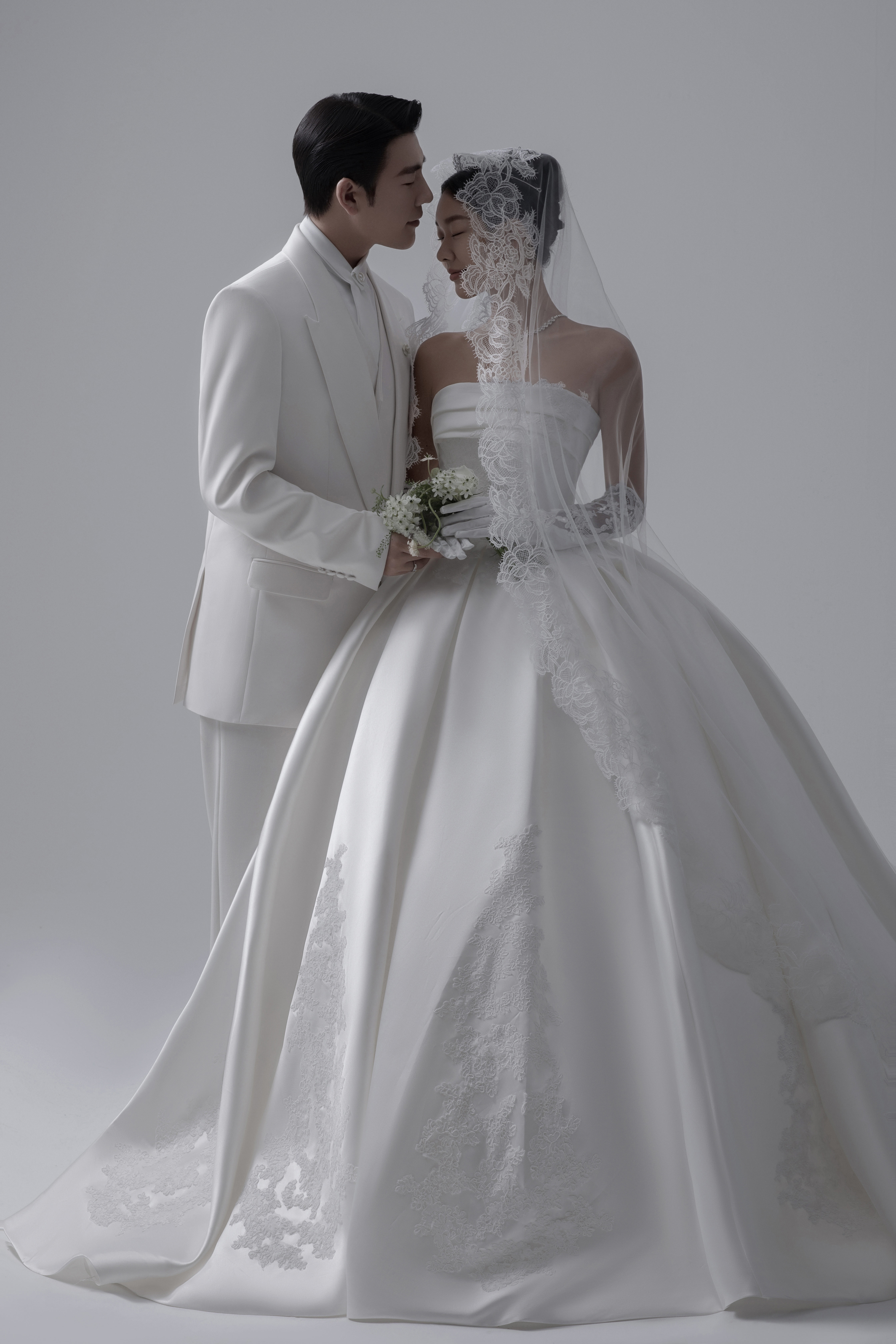 【店長推薦】婚紗照套餐+雙內(nèi)雙外+全程一對一服務(wù)
