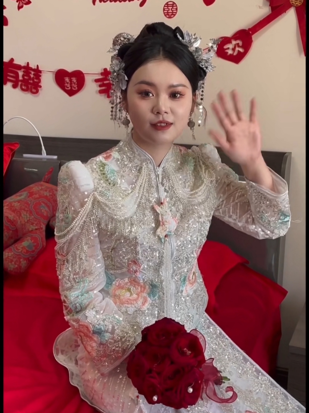 首席档新娘跟妆3妆3造+妈妈妆+伴娘装
