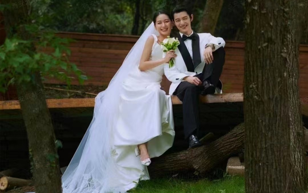 6服6造《东方芳华.罗曼》婚纱套系仅5399