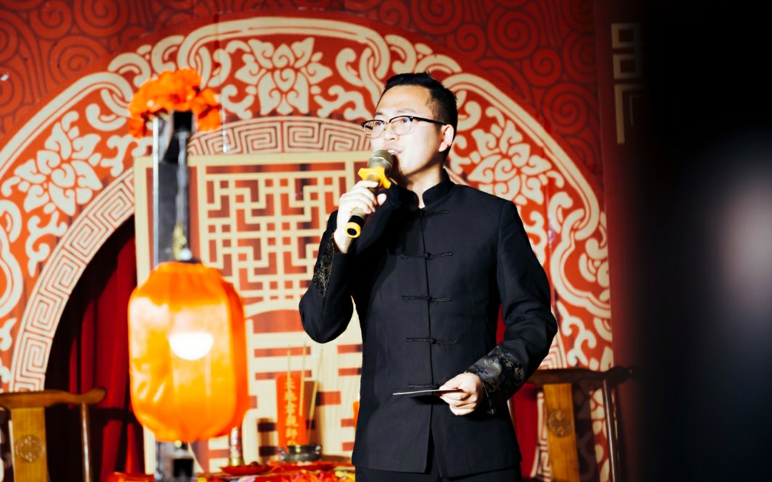 中式婚礼主持套餐（见面沟通+台词+彩排+主持）