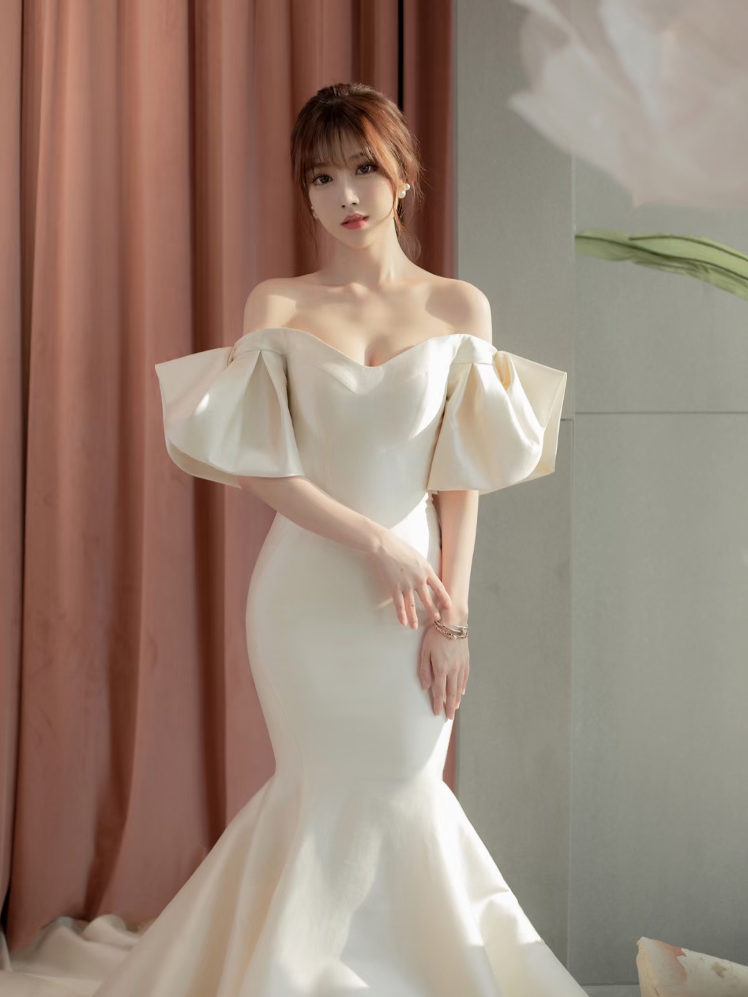 韩版一字肩鱼尾