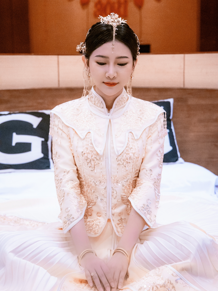三亚首席化妆师婚礼半天跟妆2妆造唯美中式