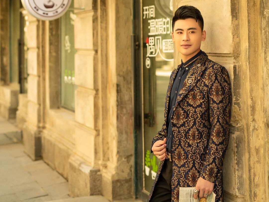 答谢司仪兆良（超高颜值，广告演员，网红司仪）