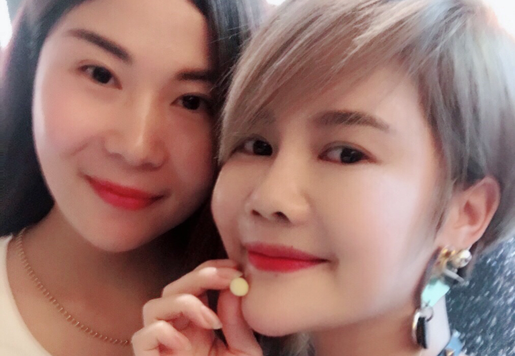 薇拉VERA婚纱造型