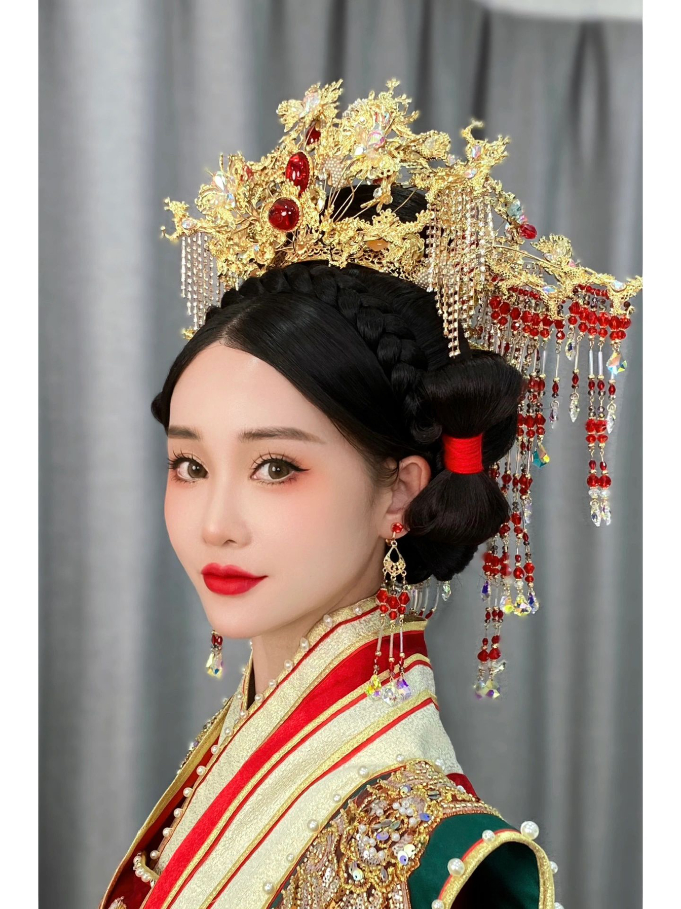 高品质新娘全天跟妆+赠送伴娘妆