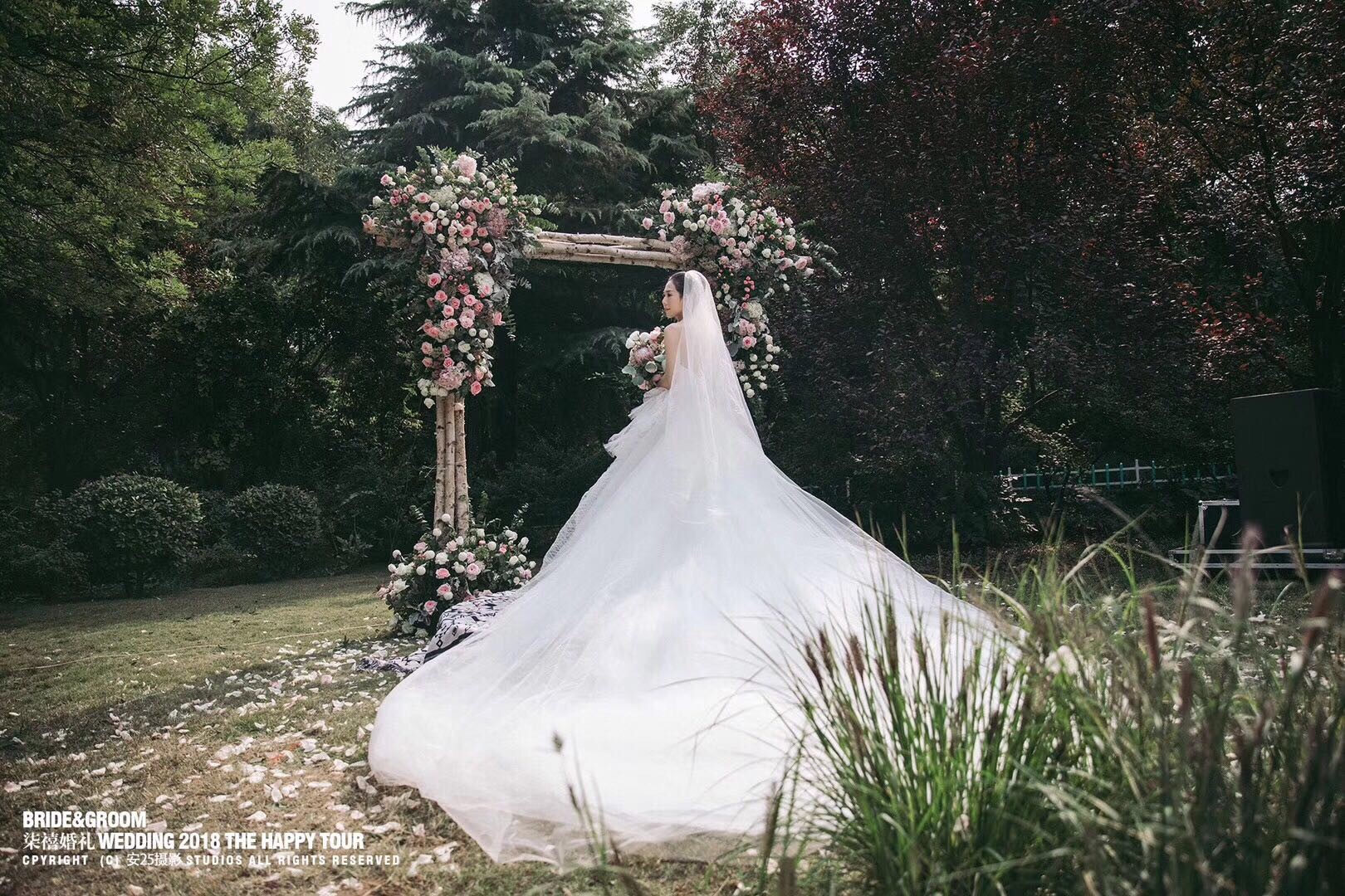 安阳婚纱定制_安阳婚纱摄影基地图片