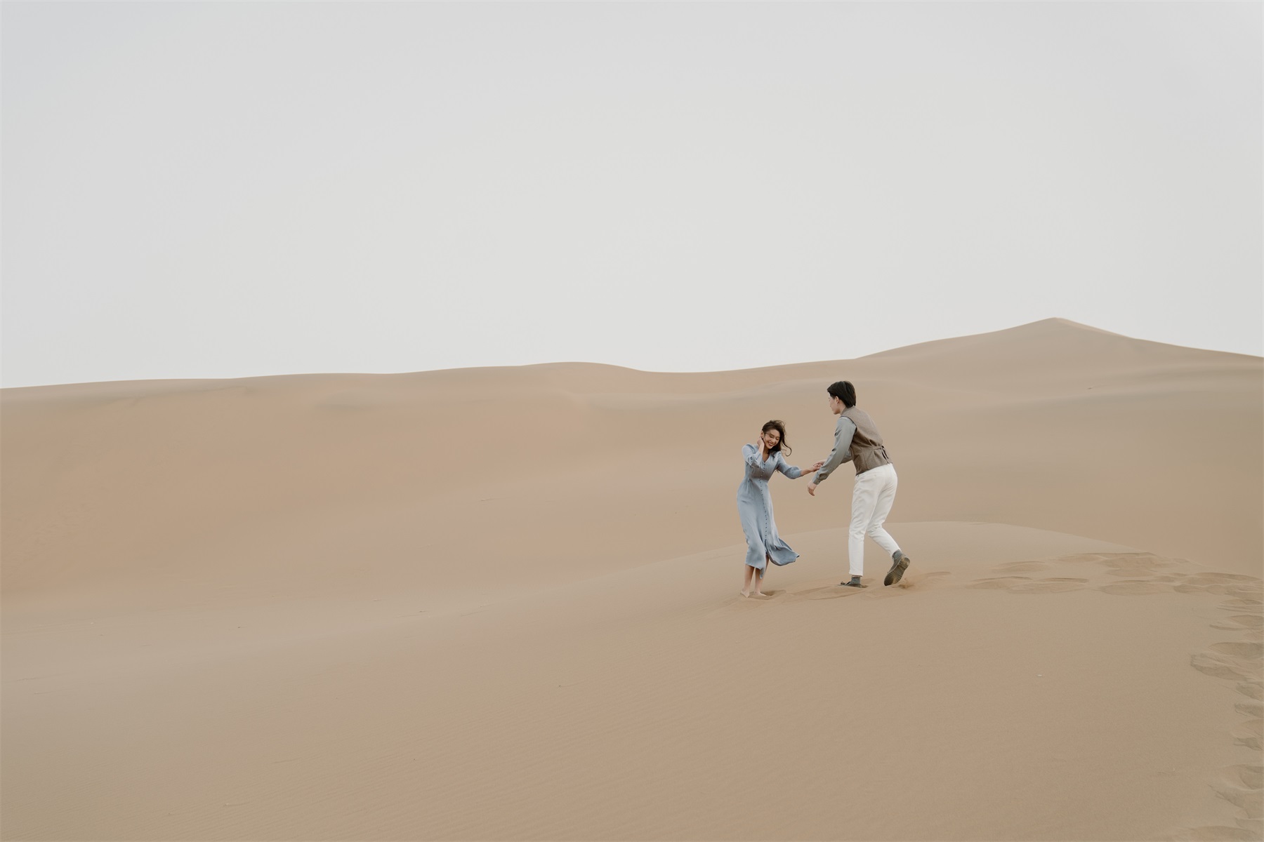 新疆旅拍-原价立减1000 沙漠纯外景特惠套餐