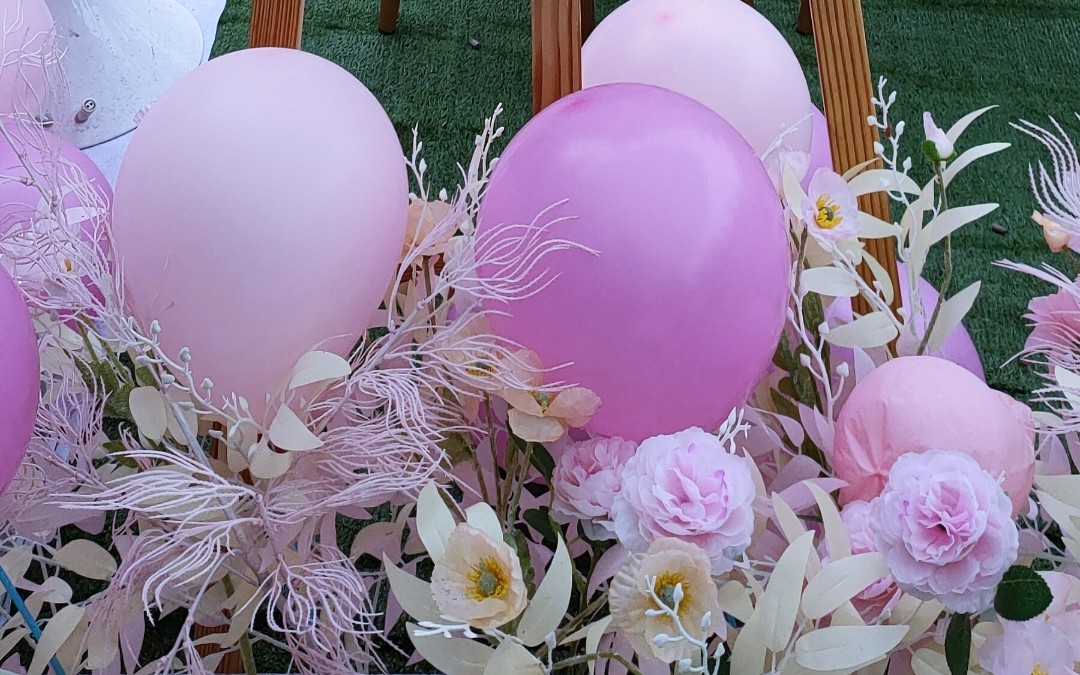 一笑傾城小清新小資浪漫粉色系草坪婚禮