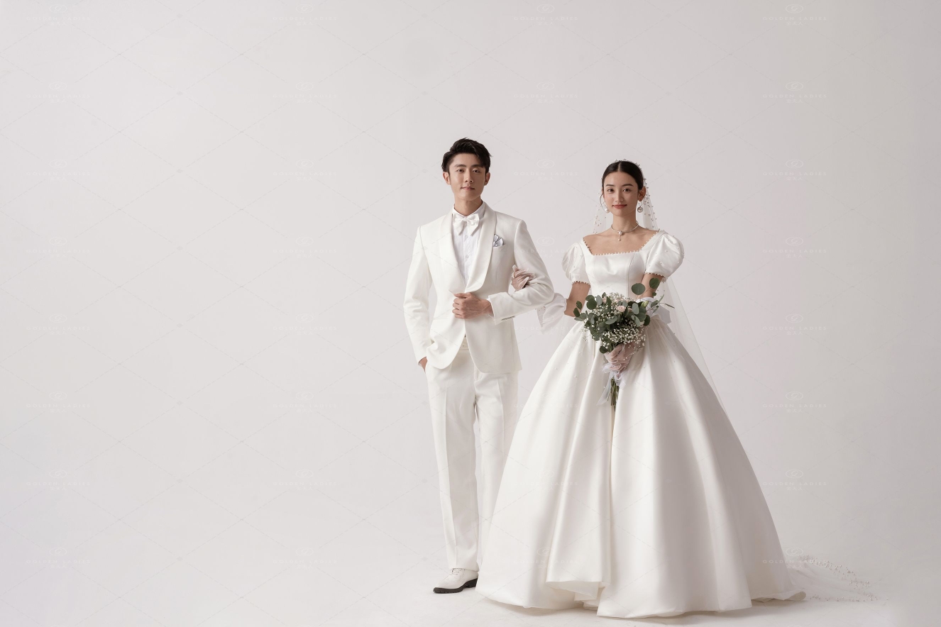 父母闺蜜都很喜欢的婚纱照-高级优雅婚纱照