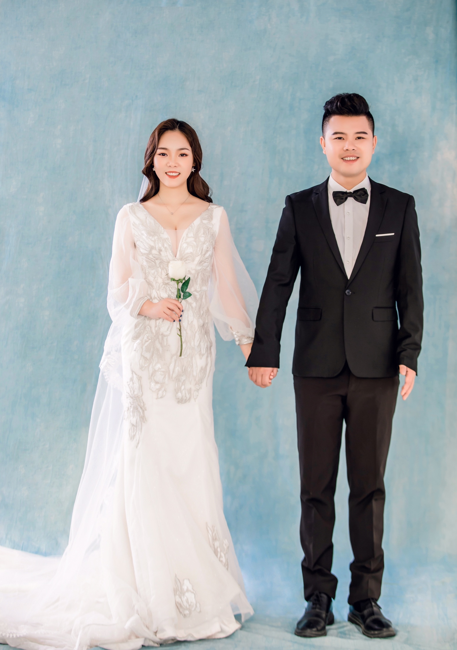 米兰尊爵婚纱_米兰婚纱摄影店图片(2)