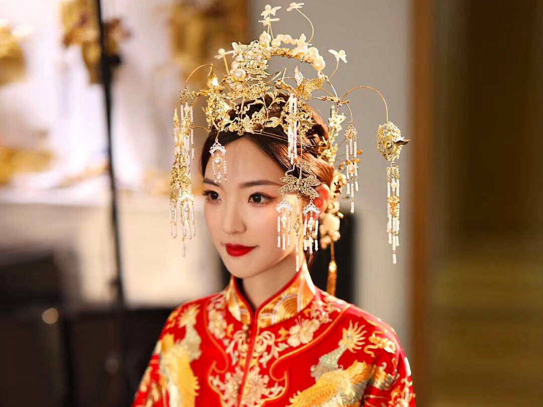 《限量抢购套餐》资深档+全天跟妆三妆三造+妈妈妆