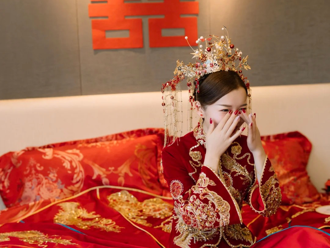 端庄唯美宴会回请妆+订婚