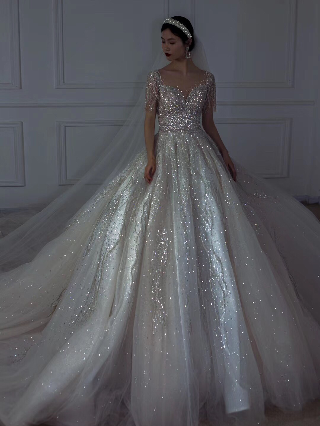 夜空中最亮的星 成为自己的女王