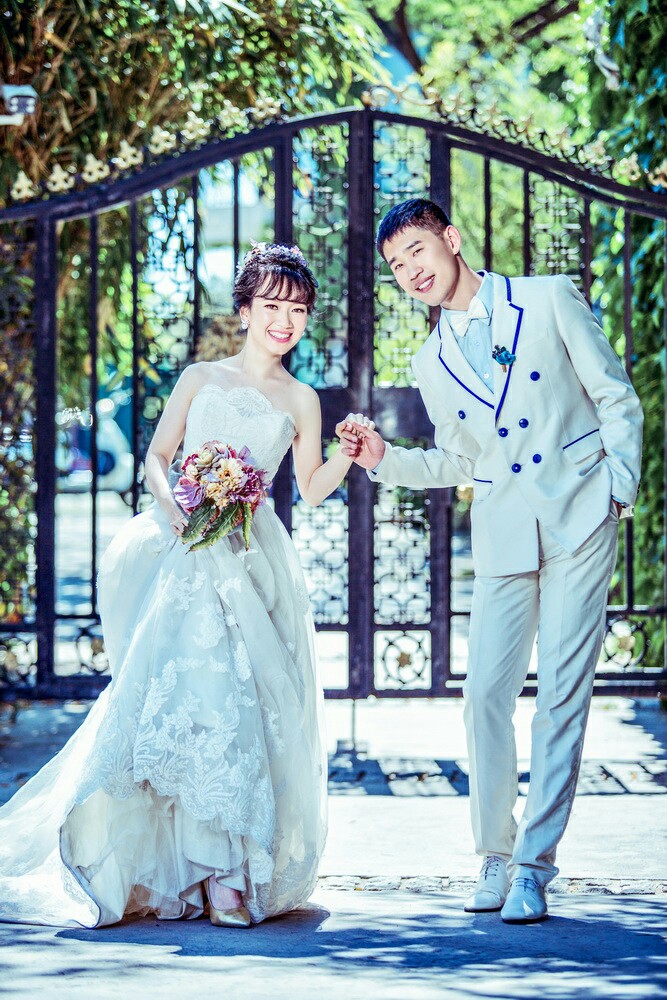 城阳罗曼庭婚纱摄影_婚纱摄影