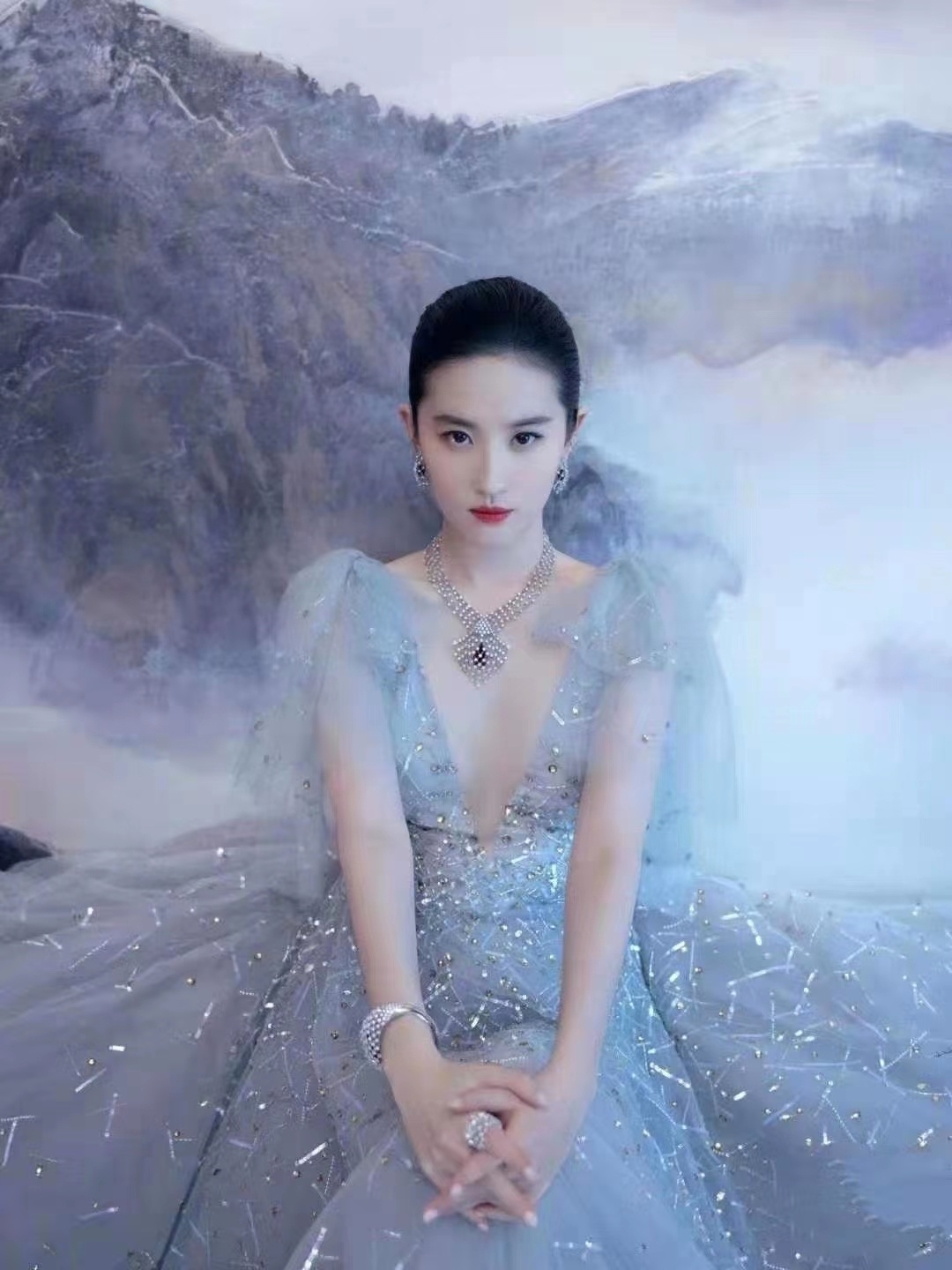 晚 宴 礼 服 租 赁 