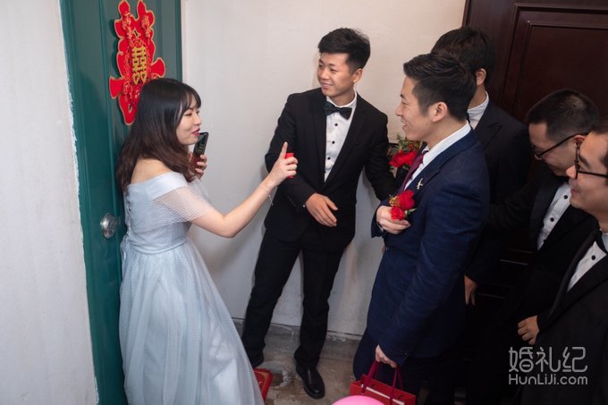 接亲要去几个人？堵门玩什么？，一篇攻略，婚礼当天不出错