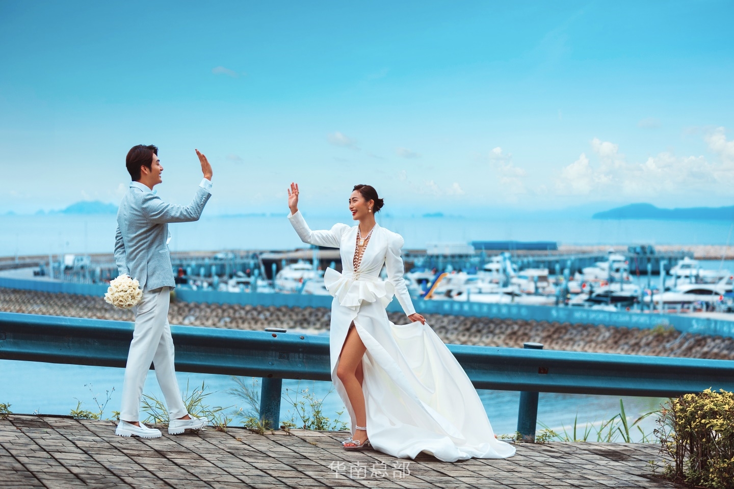 【婚照必拍】不出广东拍蜜月海岛婚纱+拍一套送三套